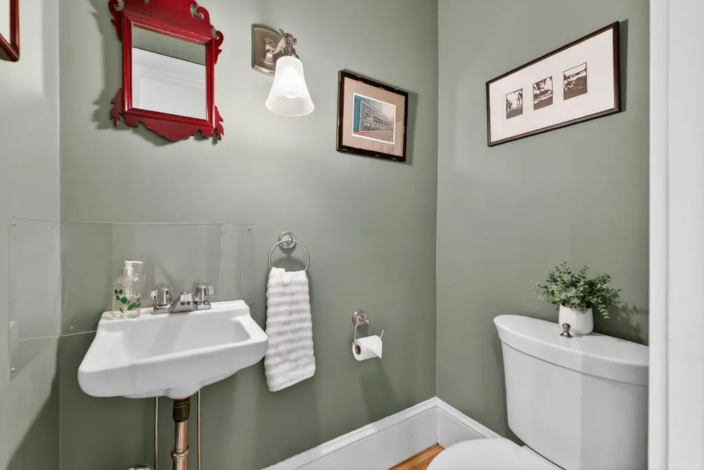 20 Longfellow Avenue Brunswick ME 04011