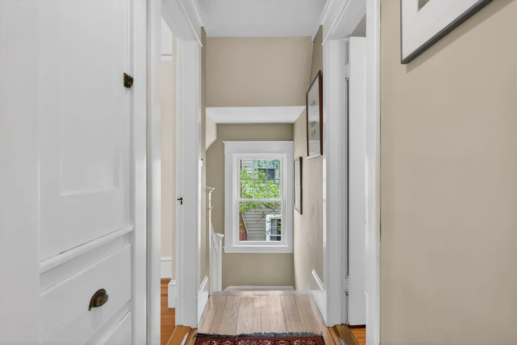 20 Longfellow Avenue Brunswick ME 04011