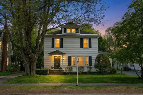 20 Longfellow Avenue Brunswick ME 04011