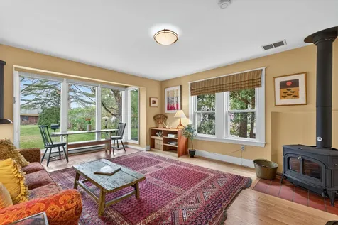 20 Longfellow Avenue Brunswick ME 04011