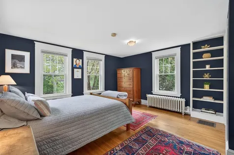 20 Longfellow Avenue Brunswick ME 04011