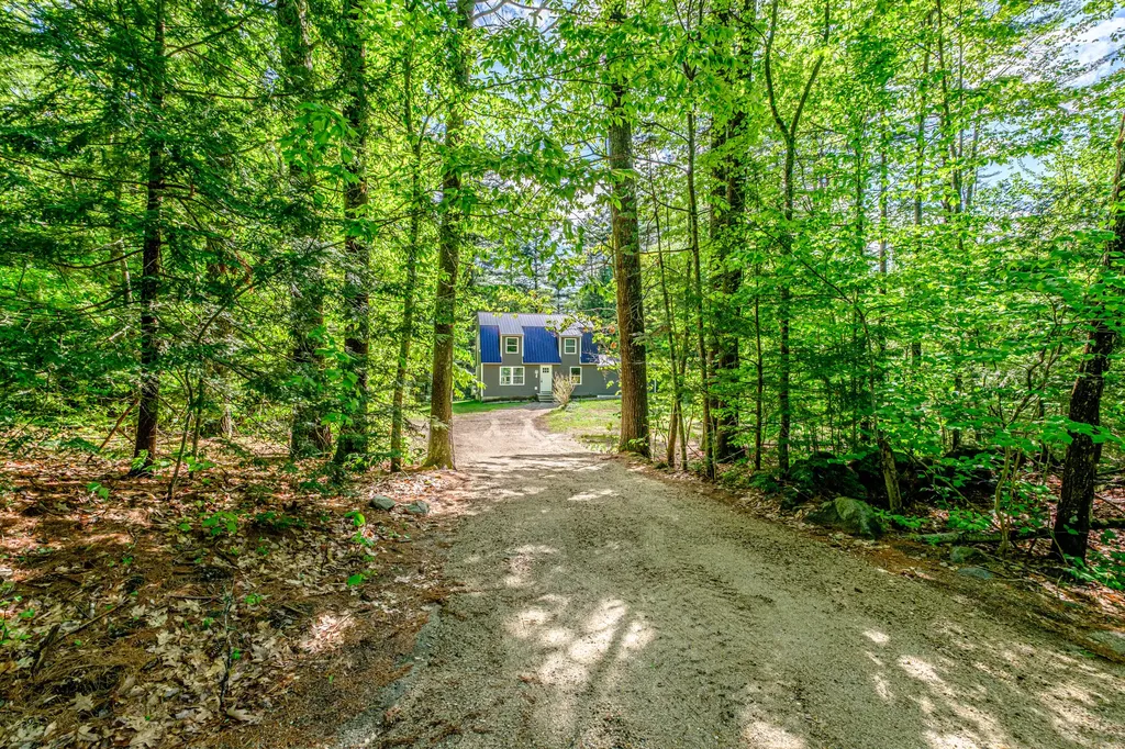 62 North Road Bridgton ME 04009
