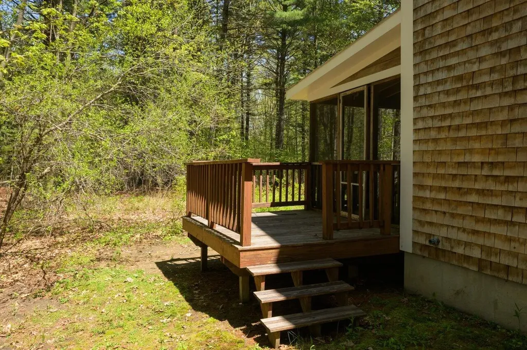 1232 State Road Eliot ME 03903
