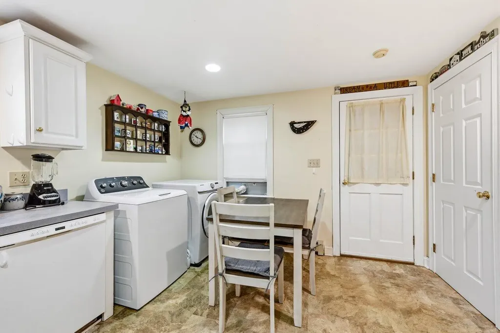 1232 State Road Eliot ME 03903