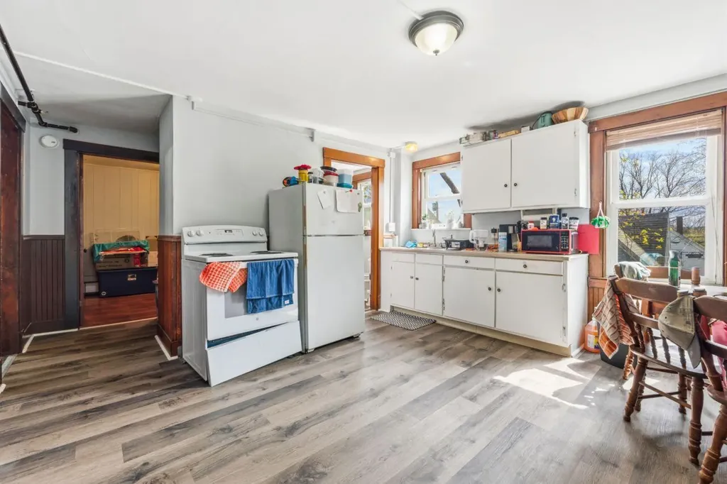 14 Kendall Street Augusta ME 04330