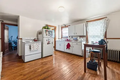 14 Kendall Street Augusta ME 04330