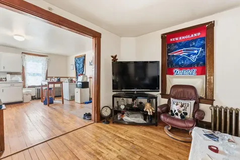 14 Kendall Street Augusta ME 04330
