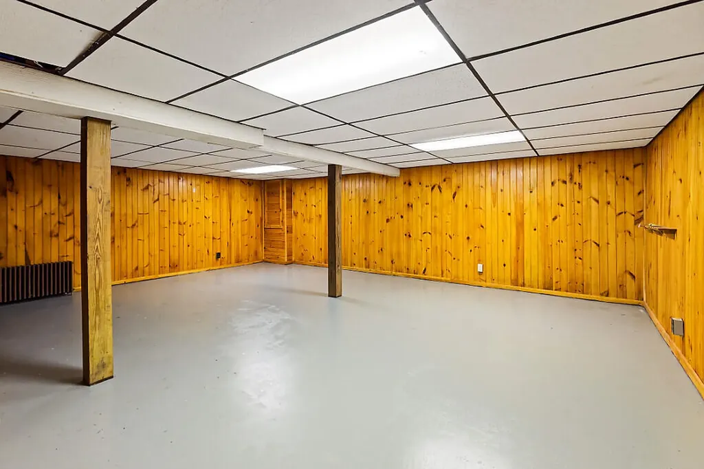 366 W Etna Road Plymouth ME 04969