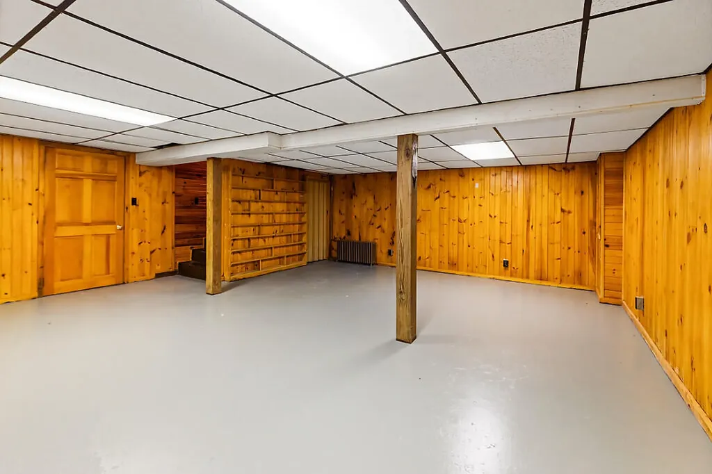366 W Etna Road Plymouth ME 04969