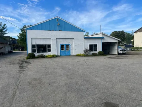 957 Sabattus Street Lewiston ME 04240