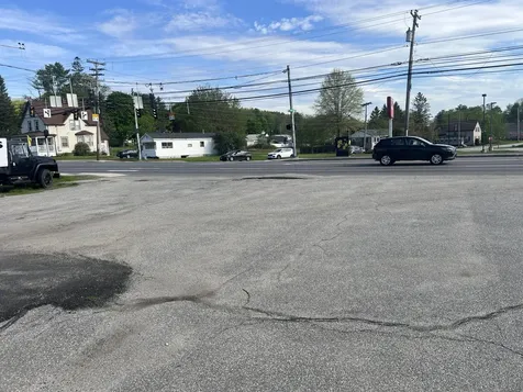 957 Sabattus Street Lewiston ME 04240