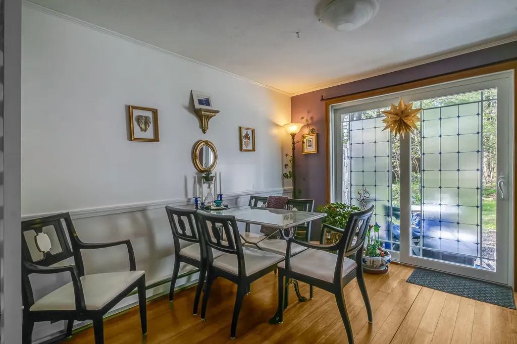22 Ashbourne Court South Portland ME 04106