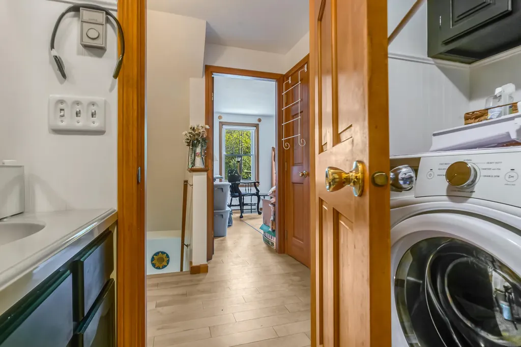 22 Ashbourne Court South Portland ME 04106