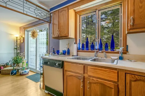 22 Ashbourne Court South Portland ME 04106
