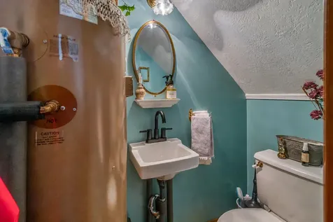 22 Ashbourne Court South Portland ME 04106