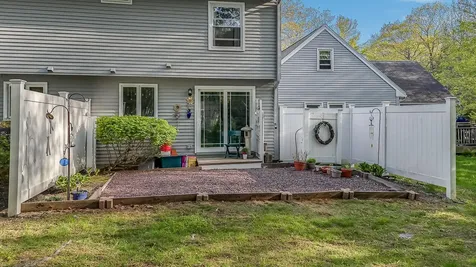 22 Ashbourne Court South Portland ME 04106