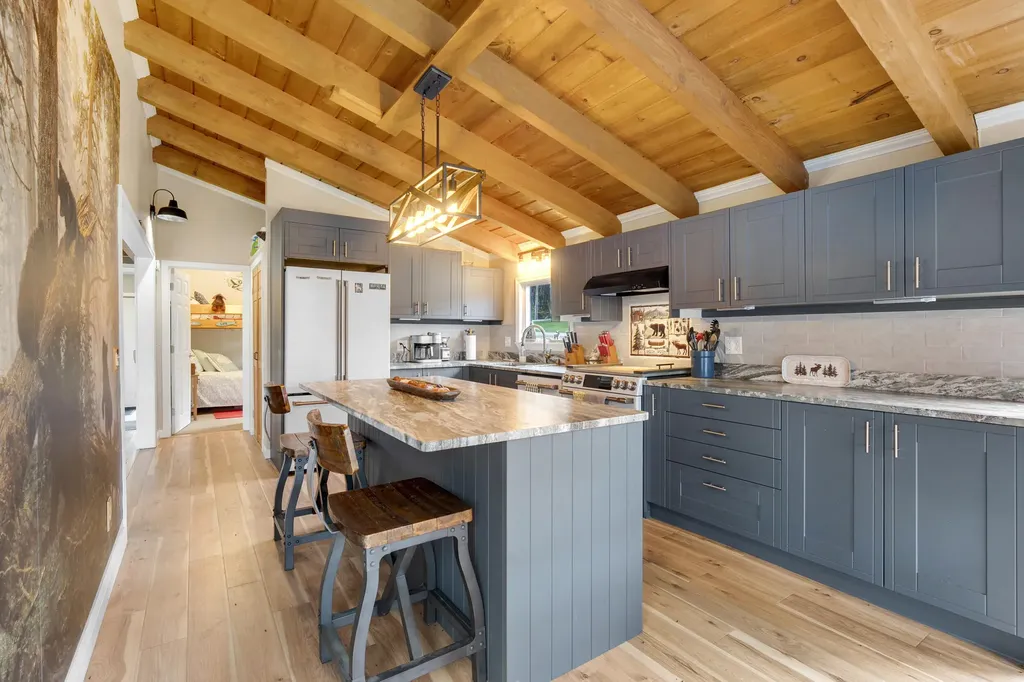 28 Colony Lane Bridgton ME 04009