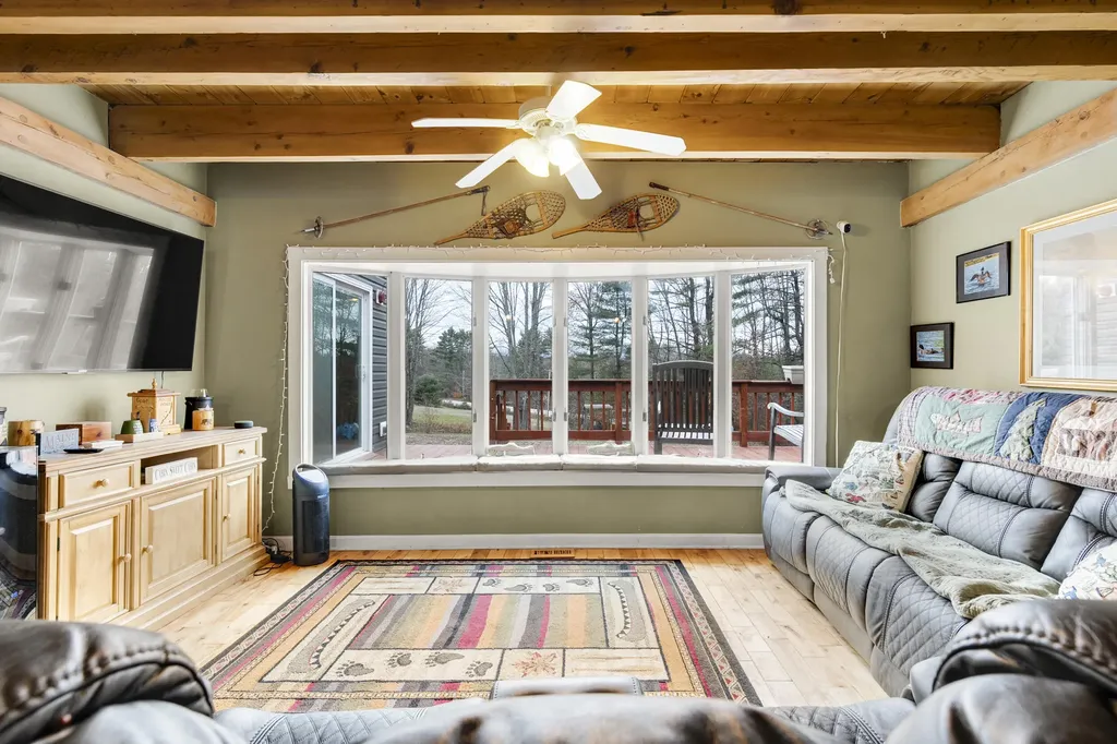 28 Colony Lane Bridgton ME 04009