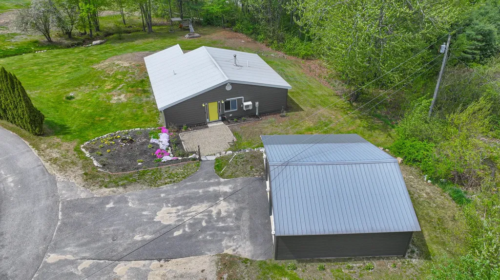 28 Colony Lane Bridgton ME 04009