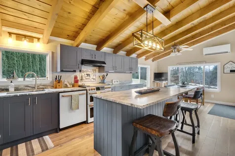 28 Colony Lane Bridgton ME 04009