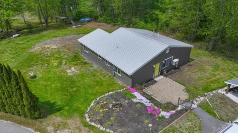 28 Colony Lane Bridgton ME 04009