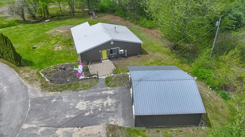 28 Colony Lane Bridgton ME 04009