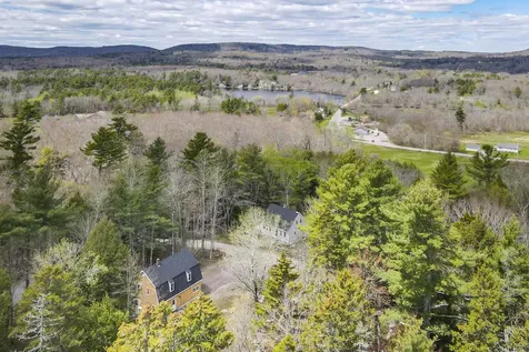 38 Thurlow Road Lincolnville ME 04849