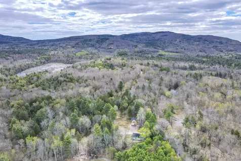38 Thurlow Road Lincolnville ME 04849