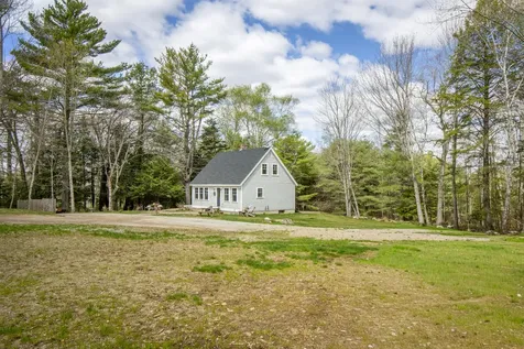 38 Thurlow Road Lincolnville ME 04849