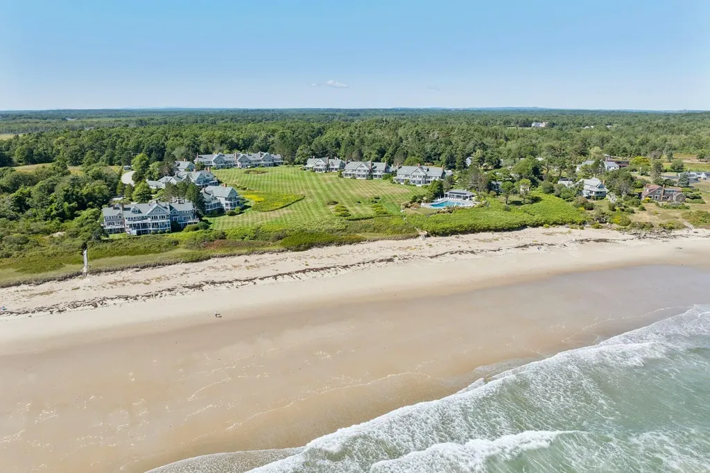 31 Atlantic Drive Scarborough ME 04074