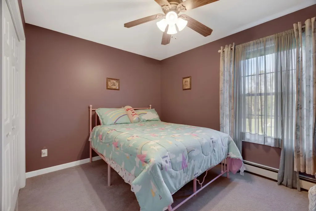 95 Sumner Road Leeds ME 04263