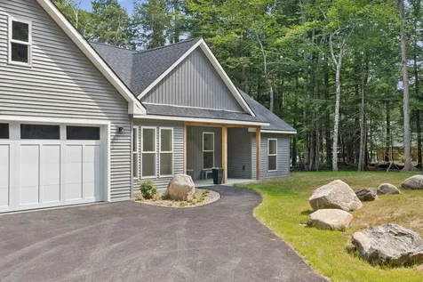 492 Point Drive Mount Vernon ME 04349