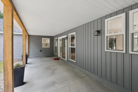 492 Point Drive Mount Vernon ME 04349