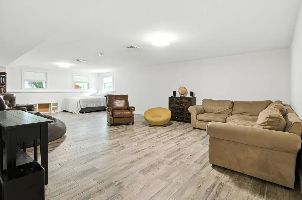 9 Dogwood Lane Yarmouth ME 04096
