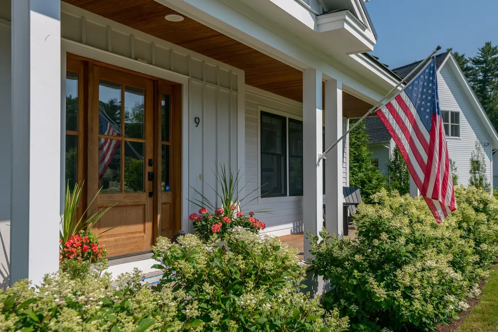 9 Dogwood Lane Yarmouth ME 04096