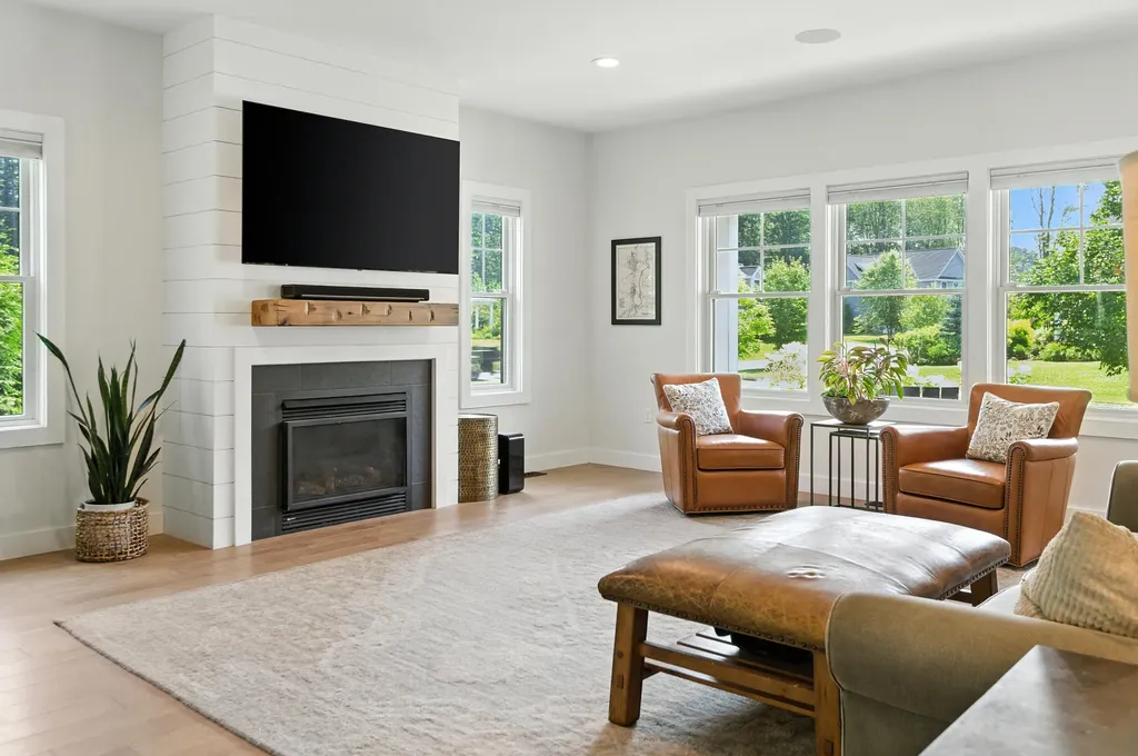 9 Dogwood Lane Yarmouth ME 04096