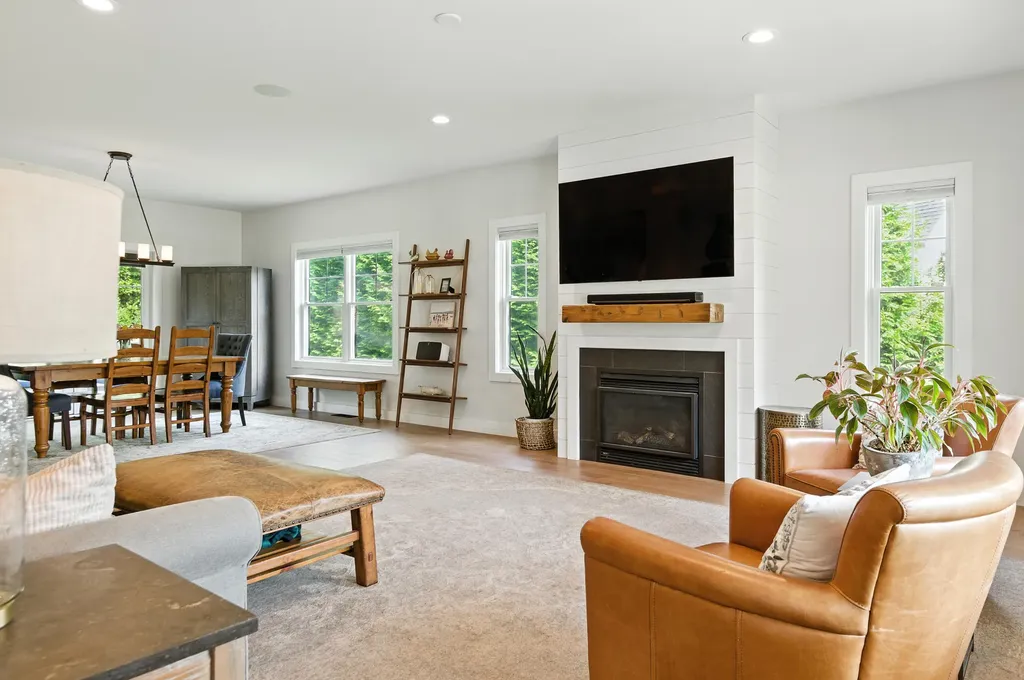 9 Dogwood Lane Yarmouth ME 04096