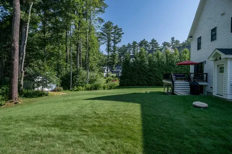 9 Dogwood Lane Yarmouth ME 04096