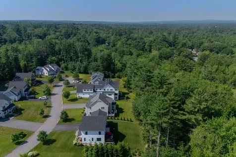 9 Dogwood Lane Yarmouth ME 04096