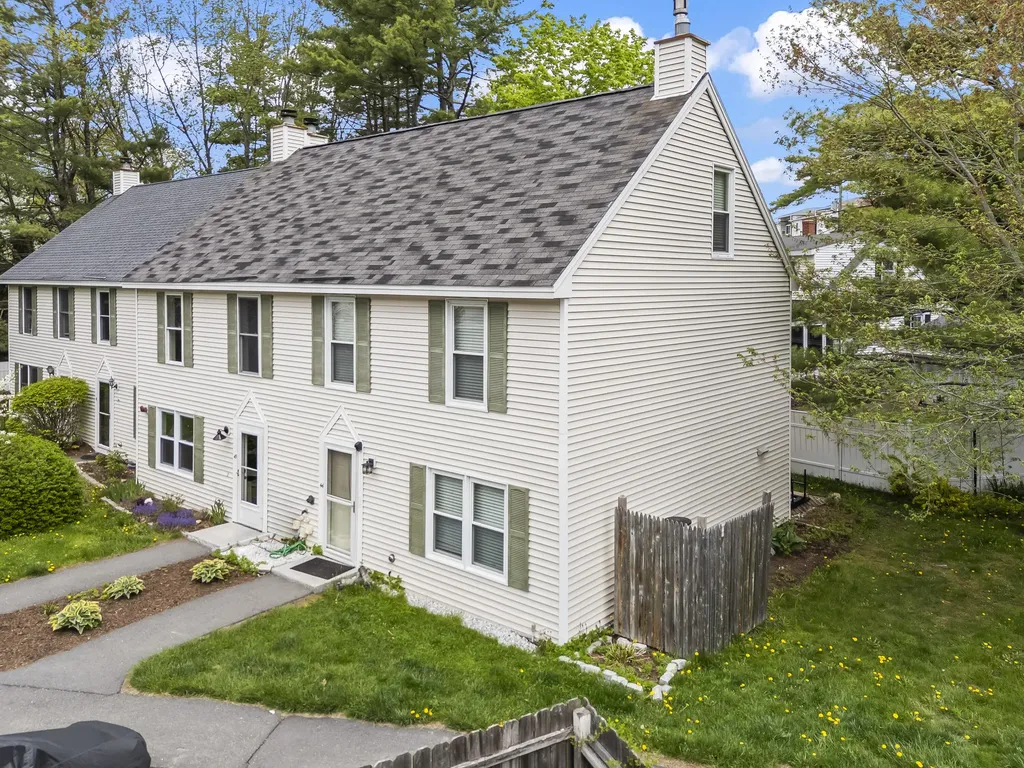 45 Pine Hill Drive Bath ME 04530