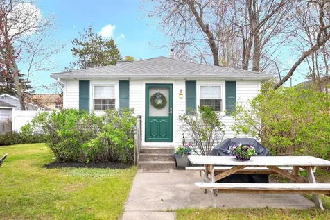 6 Tasker Avenue Scarborough ME 04074