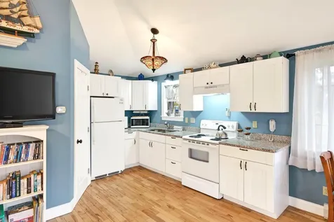 6 Tasker Avenue Scarborough ME 04074