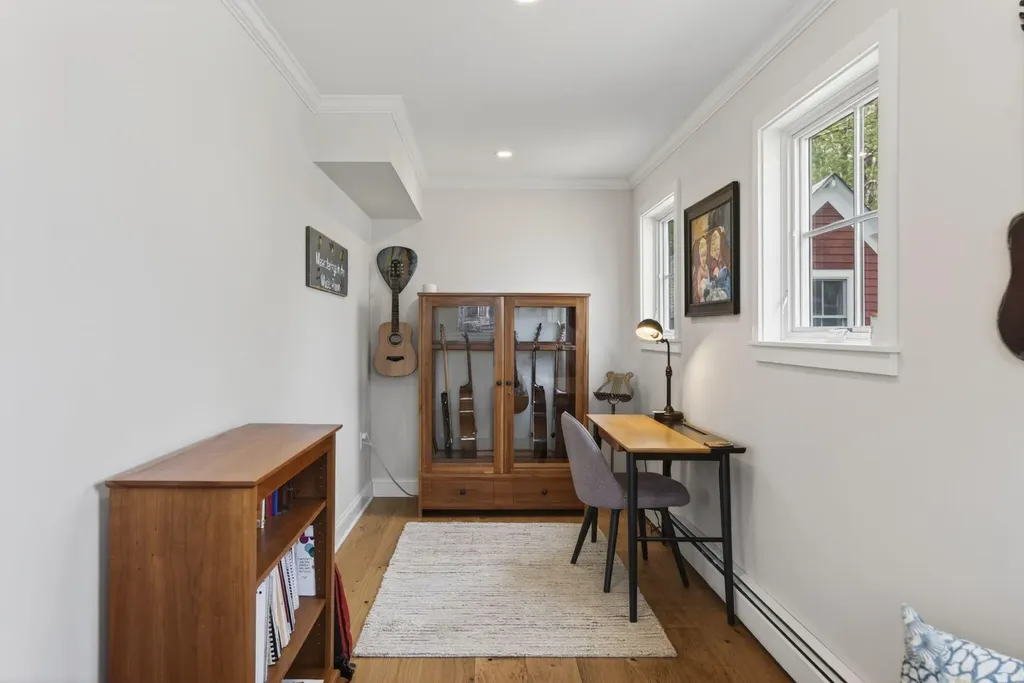 17 Harmony Hill Yarmouth ME 04096