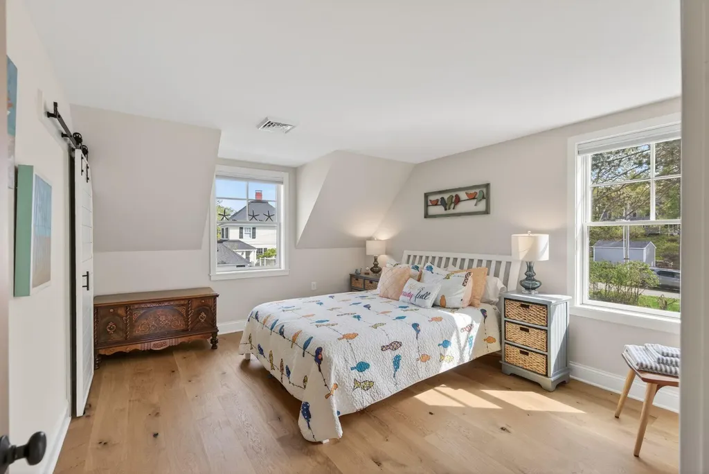 17 Harmony Hill Yarmouth ME 04096