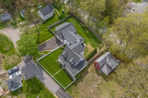 17 Harmony Hill Yarmouth ME 04096