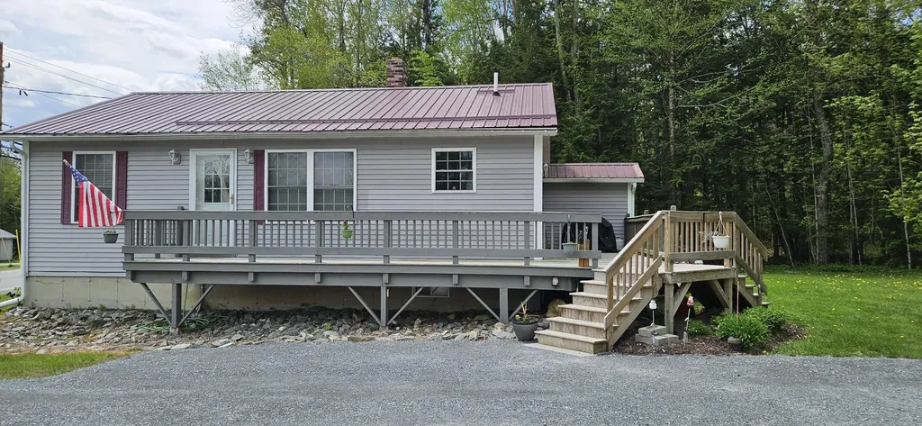 57 Hartland Road Saint Albans ME 04971