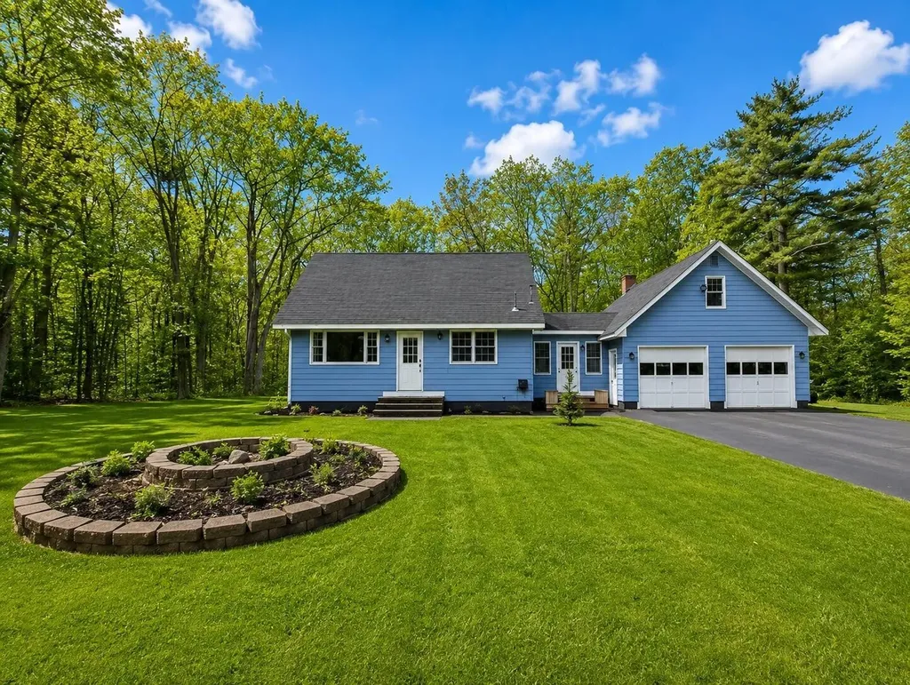 412 Sebago Lake Road Gorham ME 04038