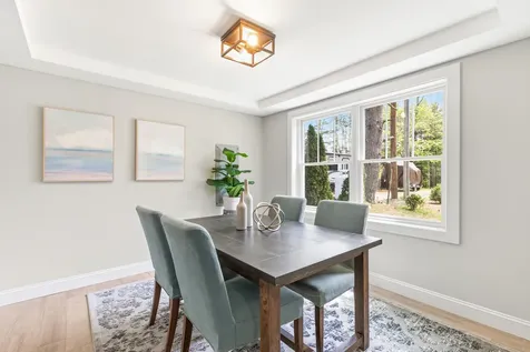 28 E Eleanor Avenue Standish ME 04084