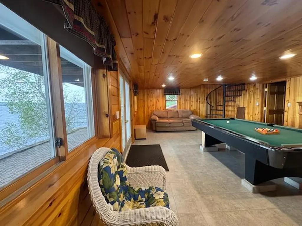 320 Redcedar Lane N Sidney ME 04330