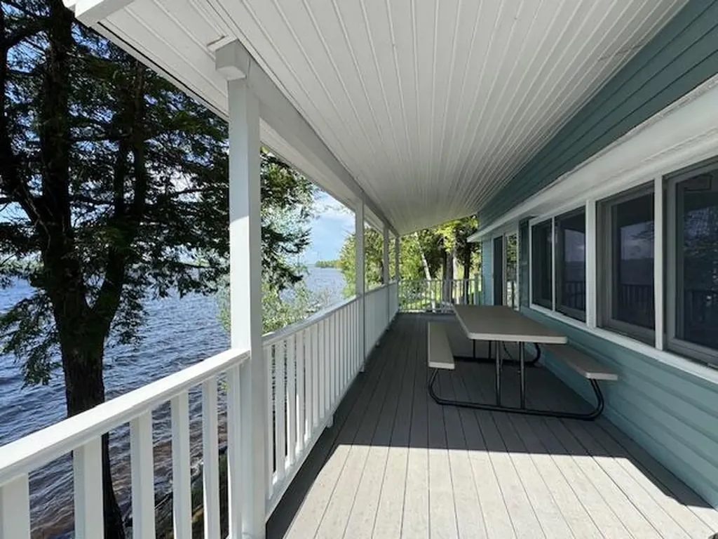 320 Redcedar Lane N Sidney ME 04330